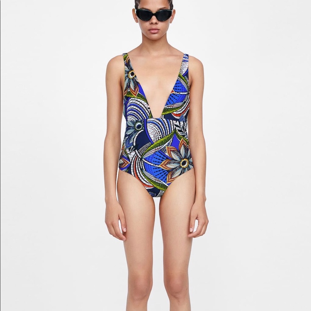 PRINTED SWIMSUIT - Picture 2 of 7